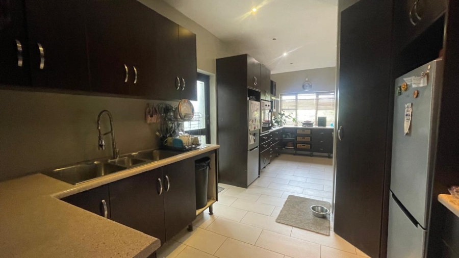 4 Bedroom Property for Sale in Blue Bend Eastern Cape